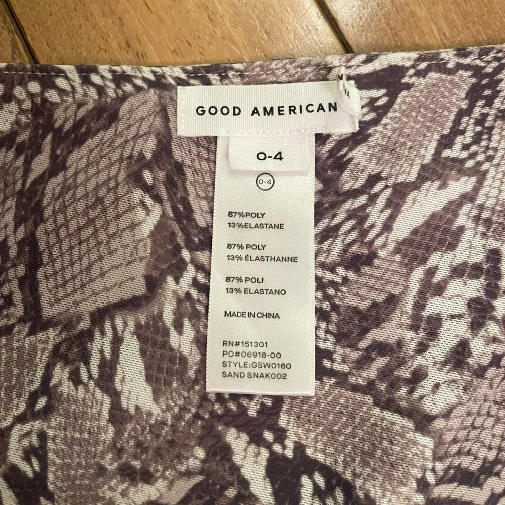 Good American Snakeskin Print beach/Pool Wrap Skirt Sz 0–4 Gray Taupe Tie Waist - Picture 7 of 8